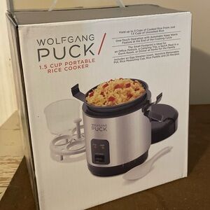 Wolfgang Puck 1.5 Cup Portable Rice Cooker NEW IN BOX